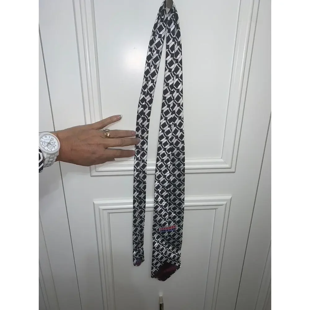 American Classics Black Geometric Silk Designer‎ Tie